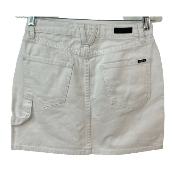 Volcom Skirt Womens Size Small Denim White Fix It Mini Skirt 5 Pocket Nwt $50 - Picture 2 of 7